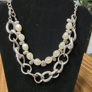 Premier Designs Silver and Pearl Necklace
